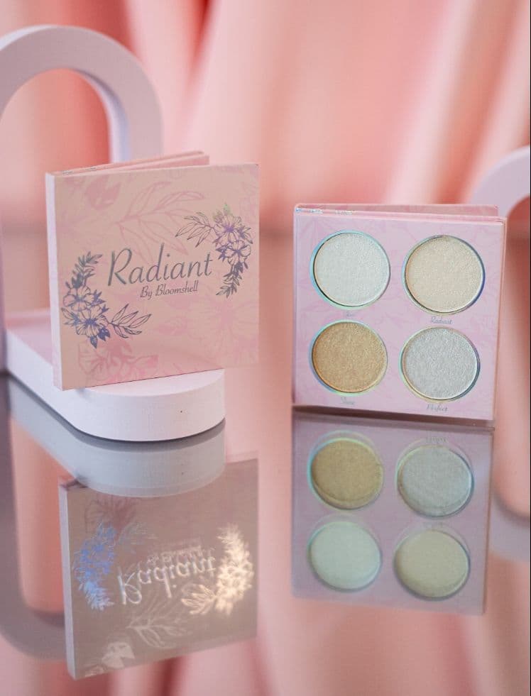 PALETA ILUMINADOR RADIANT BLOOMSHEL